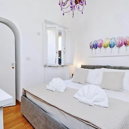 Apartment Palatino Charme - My Extra *